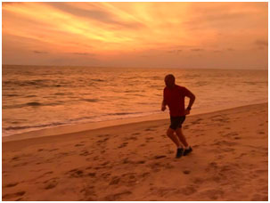 Morning jugging. Indian ocean. Summer 2018